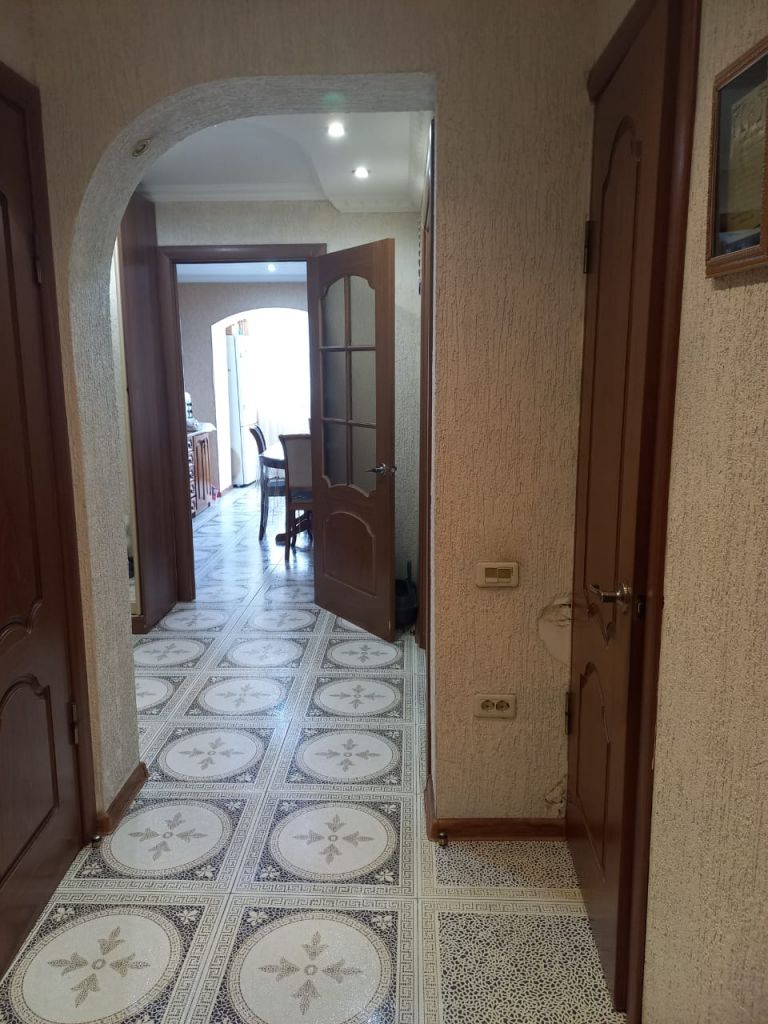 Продажа 3-комнатной квартиры, Иноземцево, Промышленная ,  2