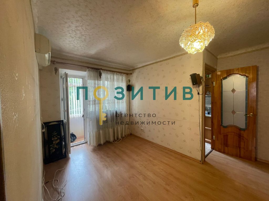 Продажа 2-комнатной квартиры, Минеральные Воды, Железноводская ул,  12