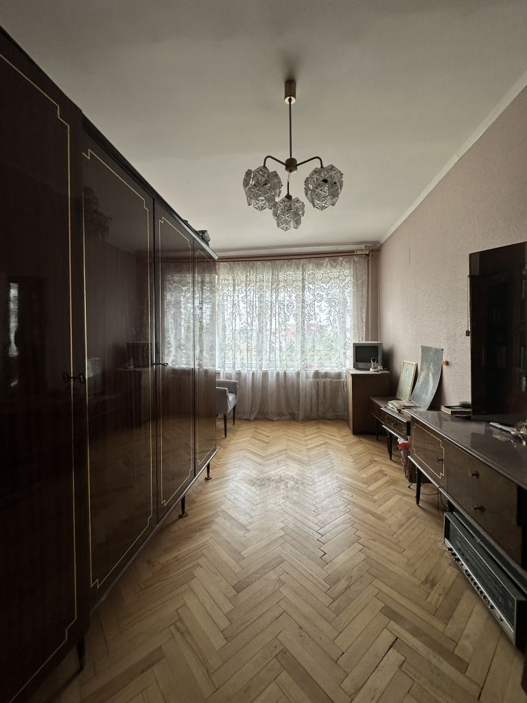 Продажа 3-комнатной квартиры, Пятигорск, Ермолова ул,  14а