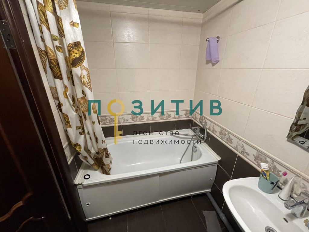 Продажа 2-комнатной квартиры, Пятигорск, Крайнего ул,  4