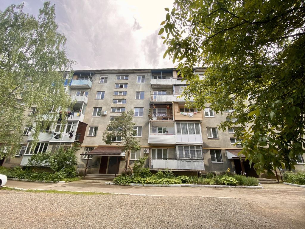 Продажа 3-комнатной квартиры, Пятигорск, Захарова ул,  10