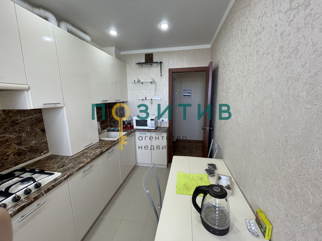 Продажа 3-комнатной квартиры, Пятигорск, Малиновского пер,  13а