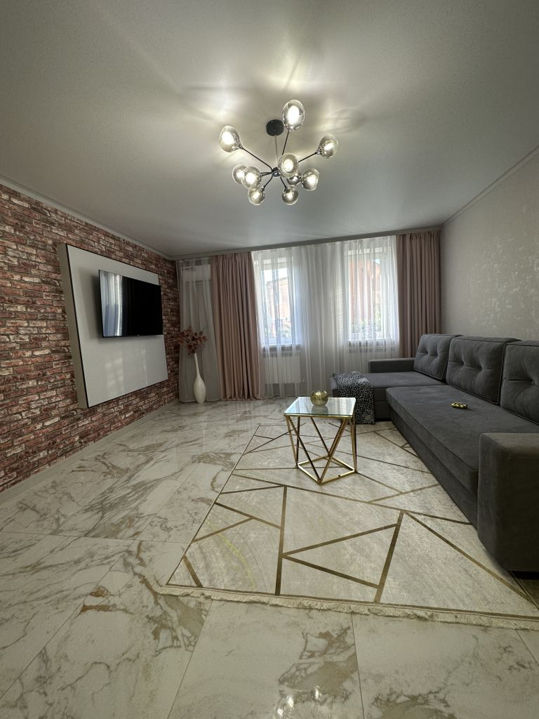 Продажа 3-комнатной квартиры, Пятигорск, Пестова ул,  17а