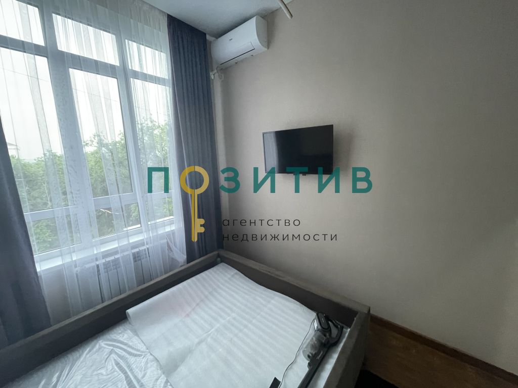 Продажа 2-комнатной квартиры, Пятигорск, Калинина пр-кт,  27к3