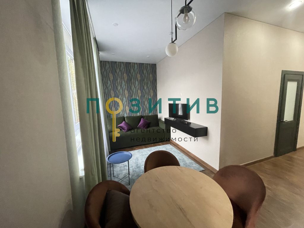 Продажа 2-комнатной квартиры, Пятигорск, Калинина пр-кт,  27к3