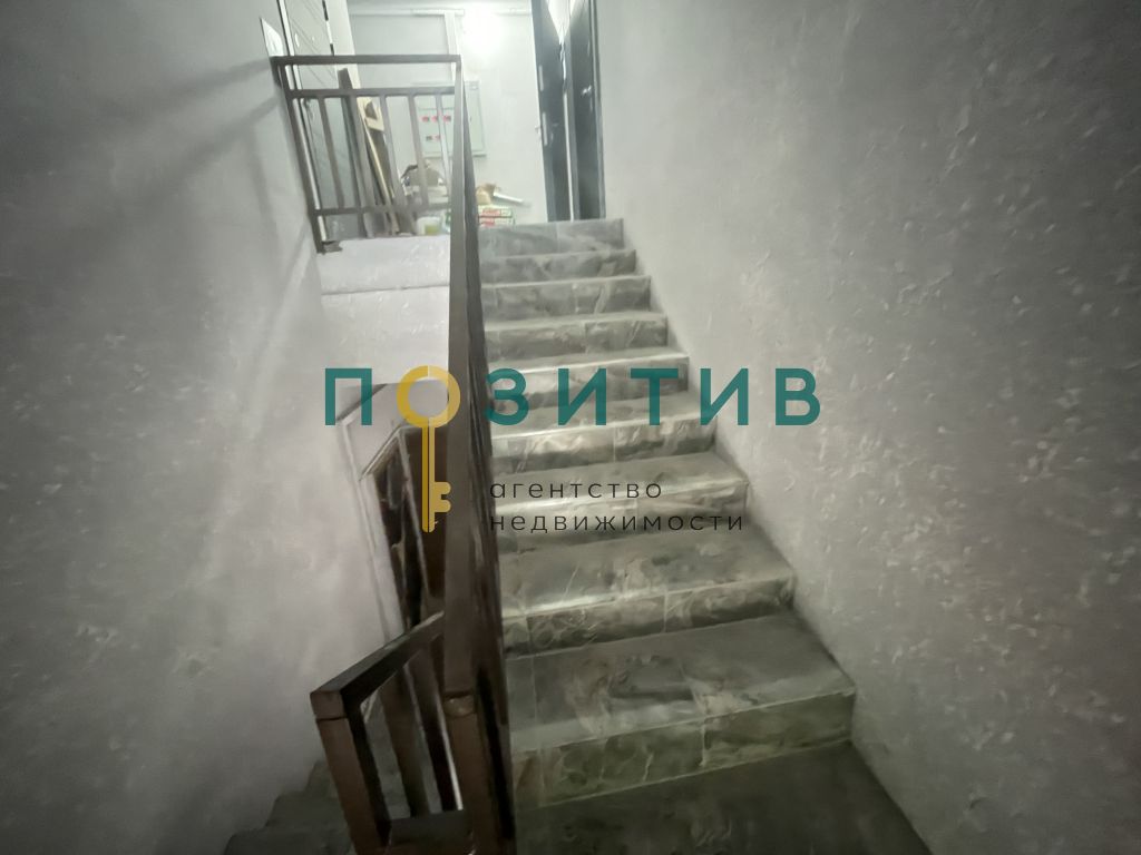 Продажа 2-комнатной квартиры, Пятигорск, Калинина пр-кт,  27к3