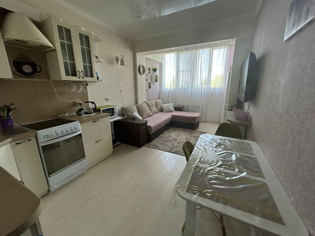 Продажа 3-комнатной квартиры, Ставрополь, Ленина ул,  417