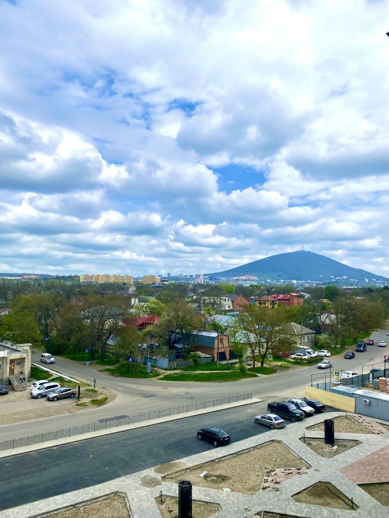 Продажа 2-комнатной квартиры, Пятигорск, Пальмиро Тольятти ул,  49