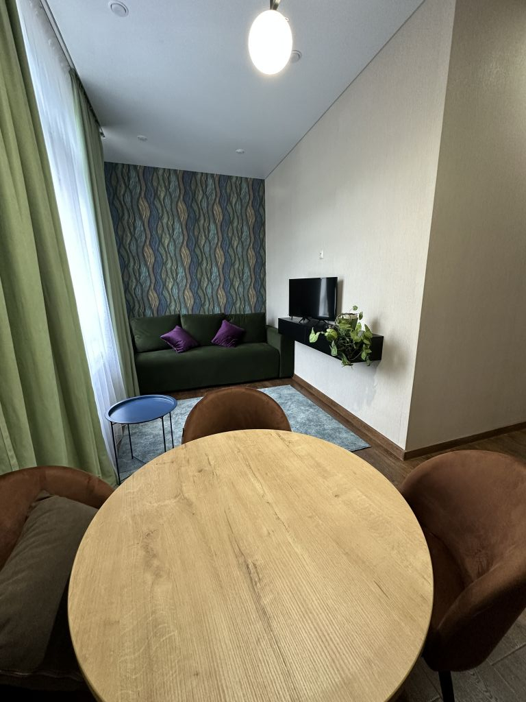 Продажа 2-комнатной квартиры, Пятигорск, Калинина пр-кт,  27/3