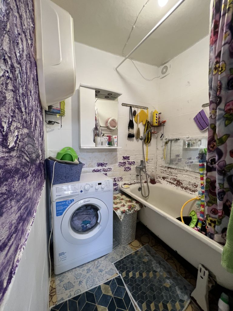 Продажа 2-комнатной квартиры, Ессентуки, Северная ул,  75