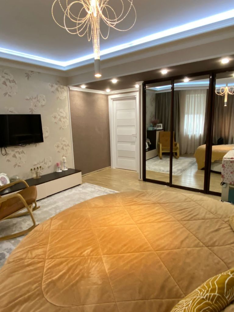 Продажа 2-комнатной квартиры, Ессентуки, Октябрьская ул,  458