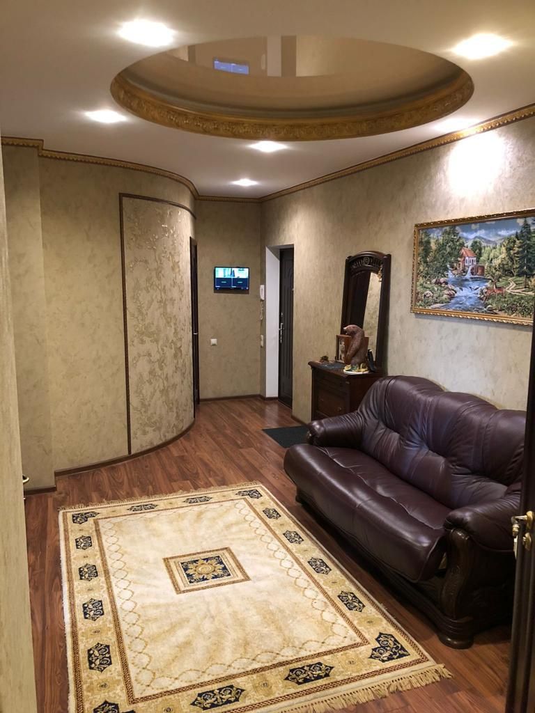 Продажа 2-комнатной квартиры, Ессентуки, Советская ул,  1/2