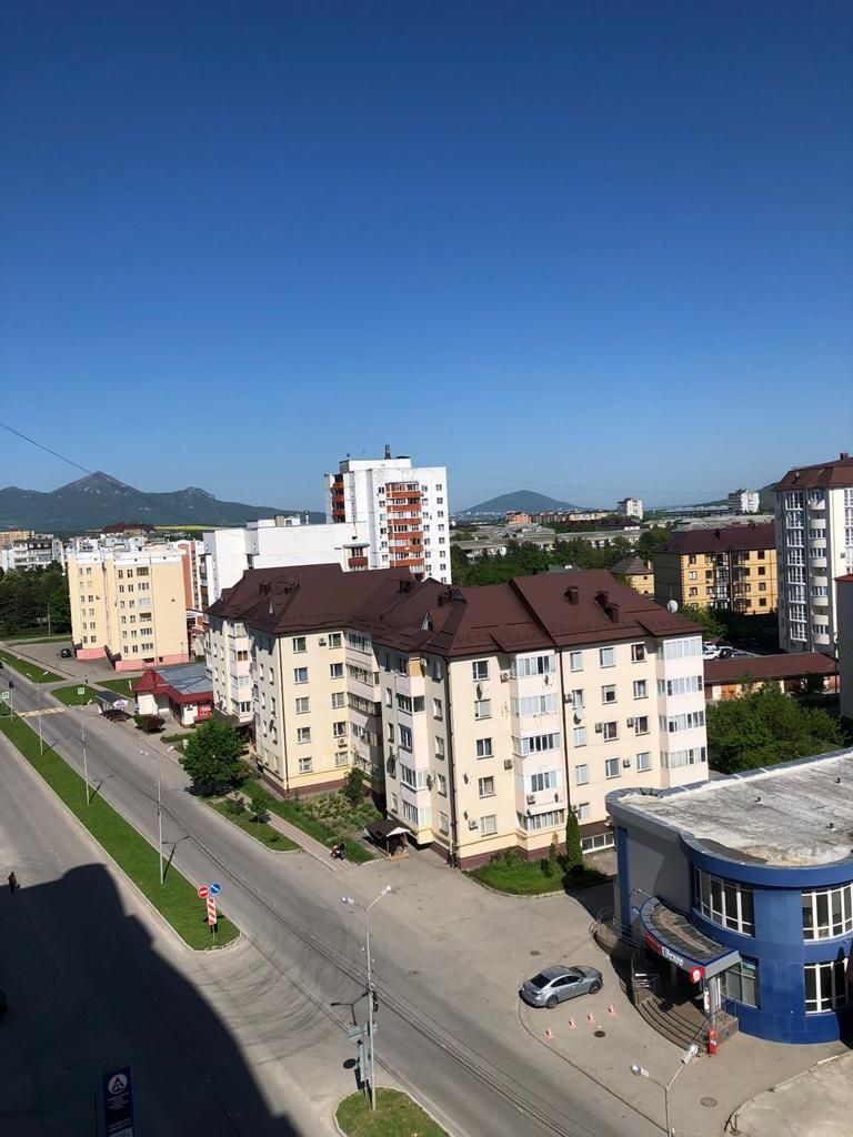 Продажа 2-комнатной квартиры, Ессентуки, Советская ул,  1/2