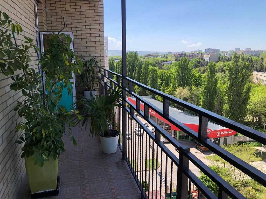 Продажа 2-комнатной квартиры, Ессентуки, Советская ул,  1/2