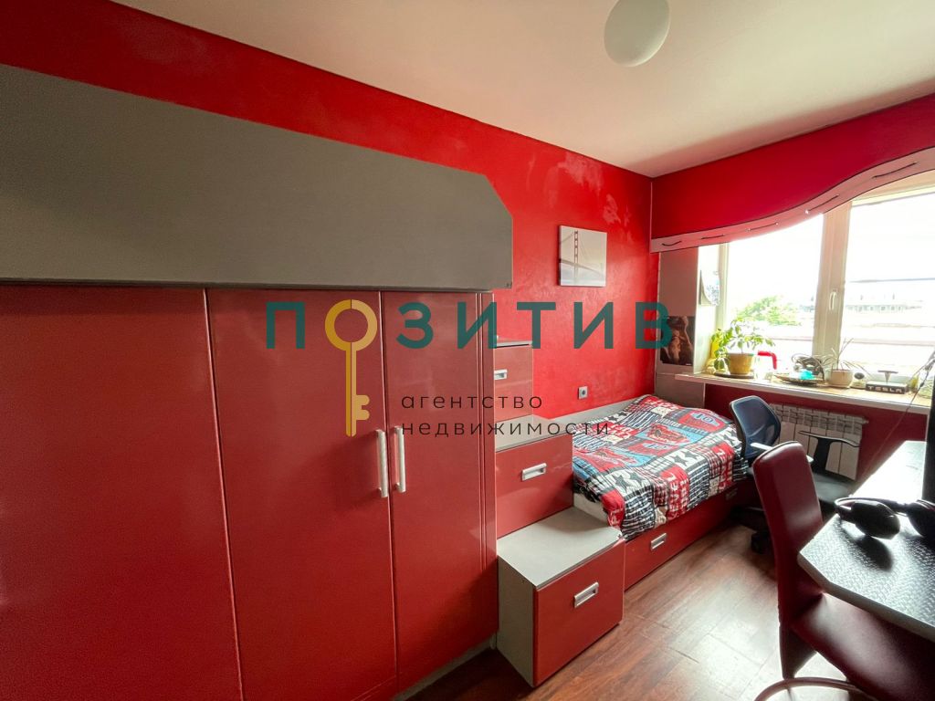 Продажа 3-комнатной квартиры, Минеральные Воды, Новоселов ул,  6