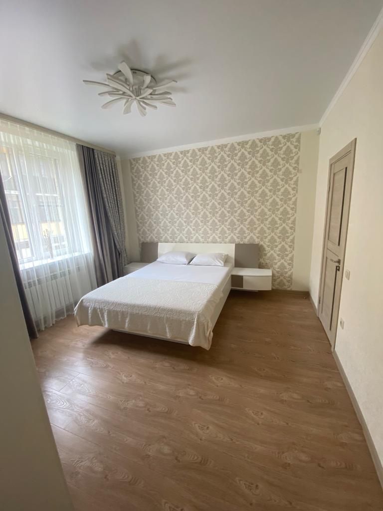 Продажа 2-комнатной квартиры, Ессентуки, Малая Садовая ул,  26