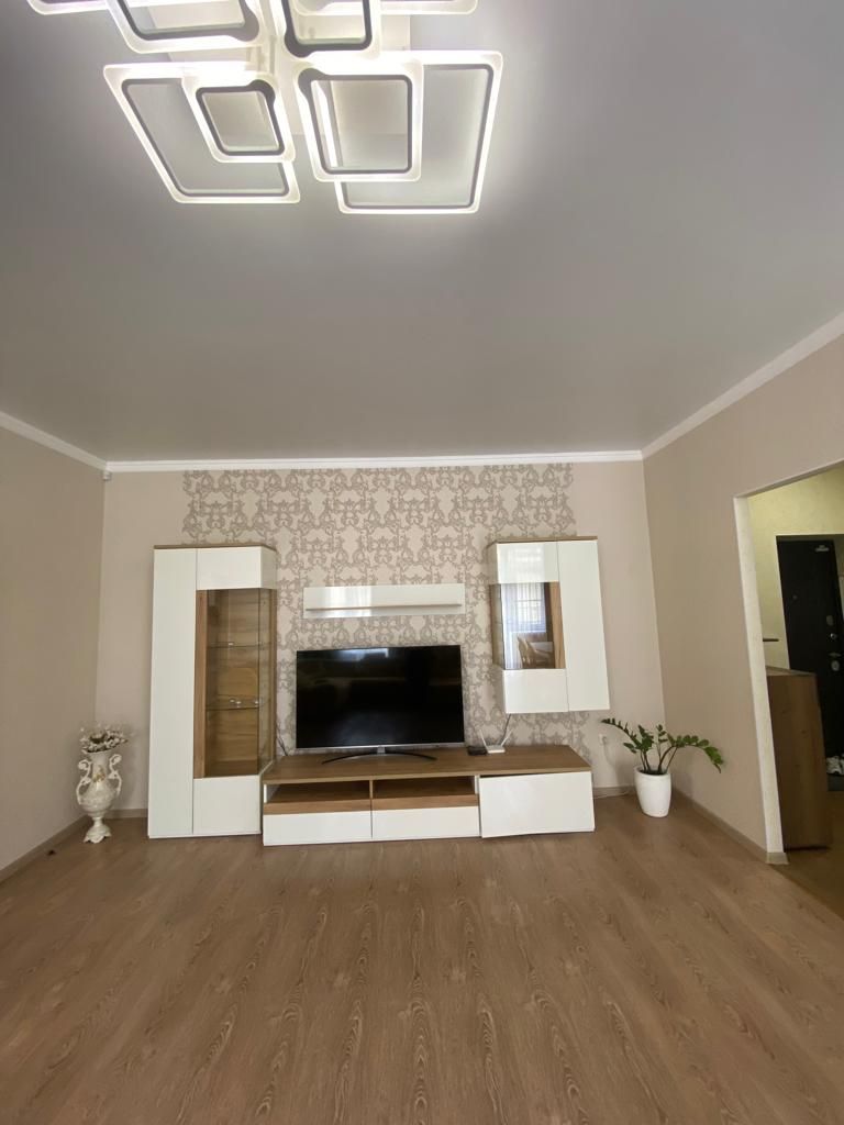 Продажа 2-комнатной квартиры, Ессентуки, Малая Садовая ул,  26