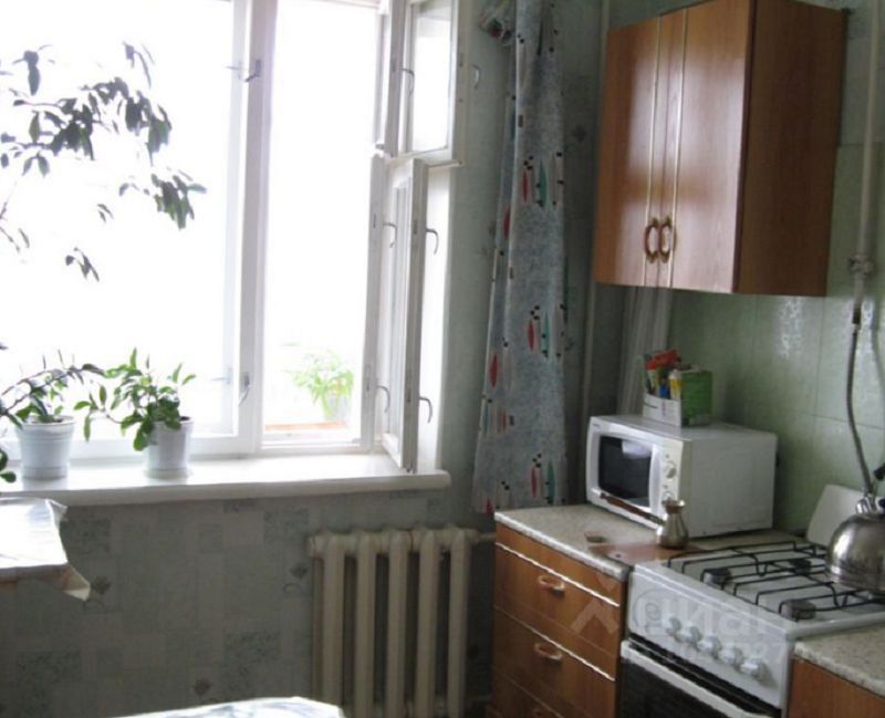 Продажа 2-комнатной квартиры, Энгельс, Полтавская ул,  42А