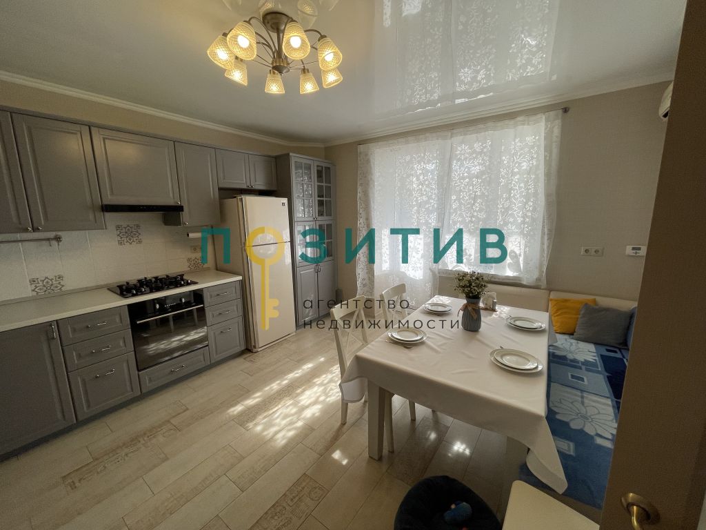 Продажа 3-комнатной квартиры, Пятигорск, Оранжерейная ул,  21к4