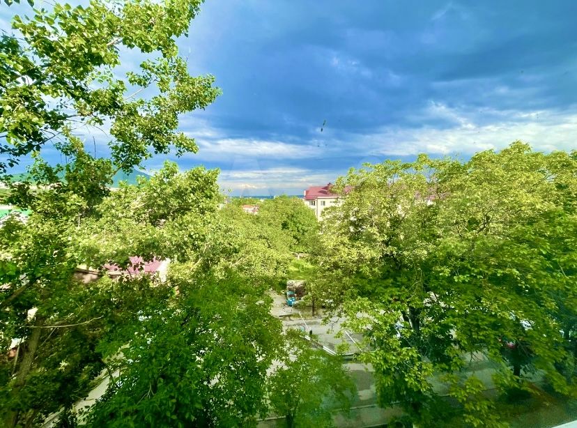 Продажа 2-комнатной квартиры, Пятигорск, Адмиральского ул,  31