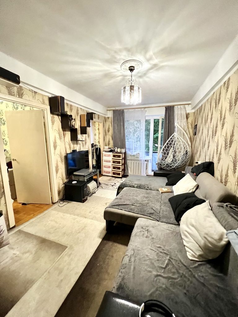 Продажа 3-комнатной квартиры, Ессентуки, 60 лет Октября ул,  10