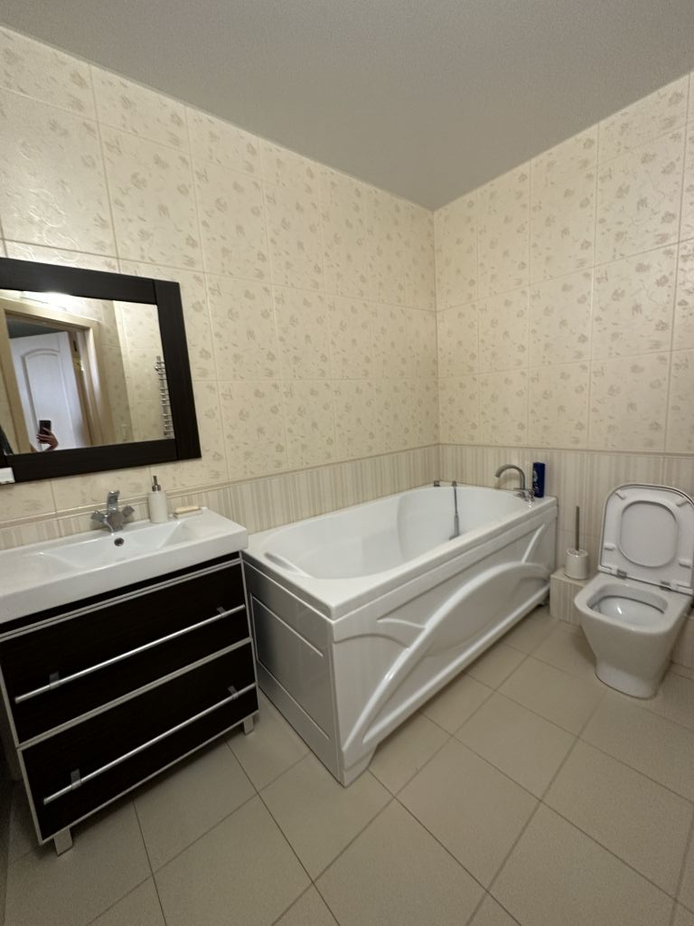 Продажа 3-комнатной квартиры, Пятигорск, Оранжерейная ул,  21к4