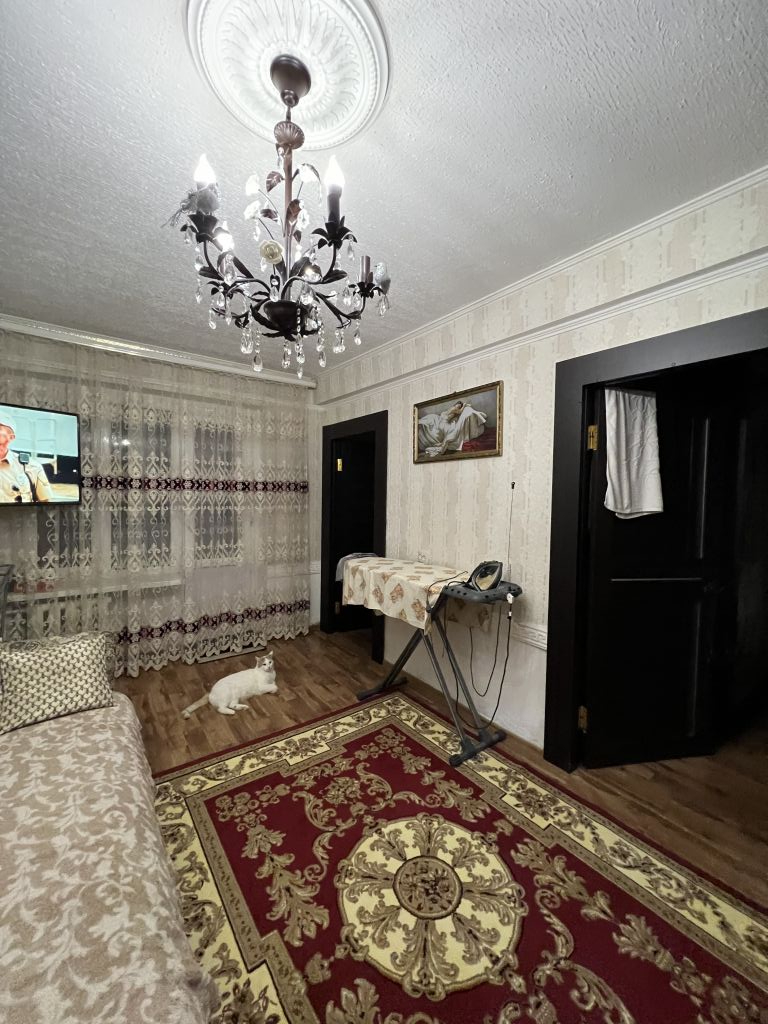 Продажа 3-комнатной квартиры, Ессентуки, Озерная ул,  6