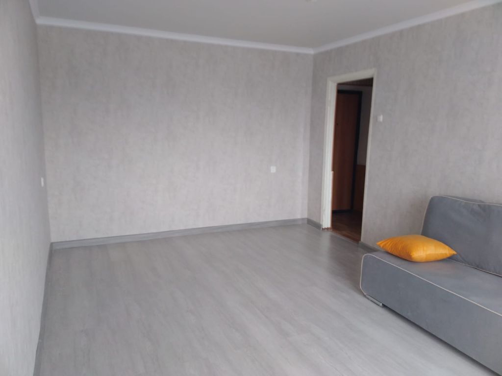 Продажа 1-комнатной квартиры, Батайск, Ленина ул,  199а