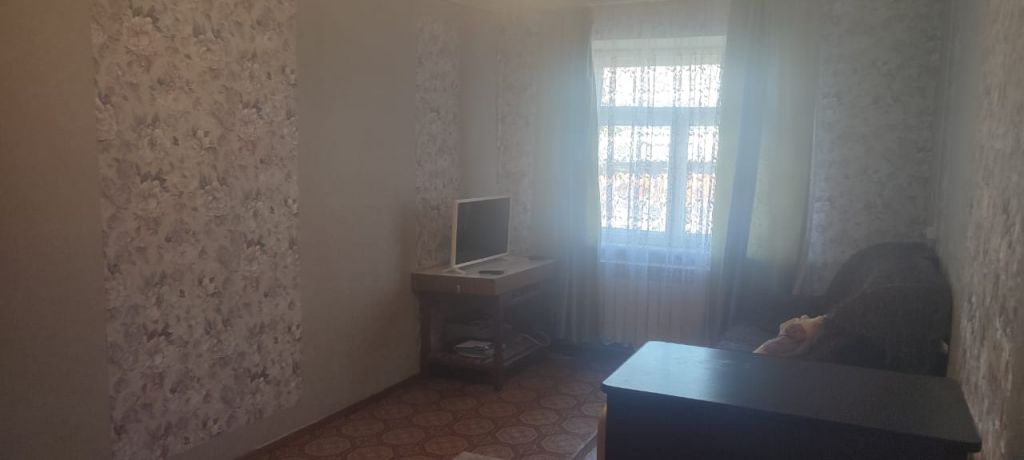 Продажа 3-комнатной квартиры, Дубки,  91