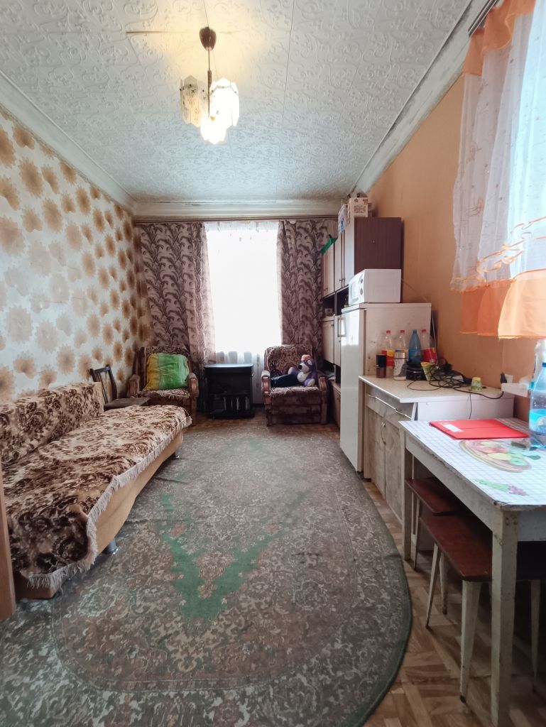 Продажа комнаты, 35м <sup>2</sup>, Новомосковск, Кукунина ул,  22