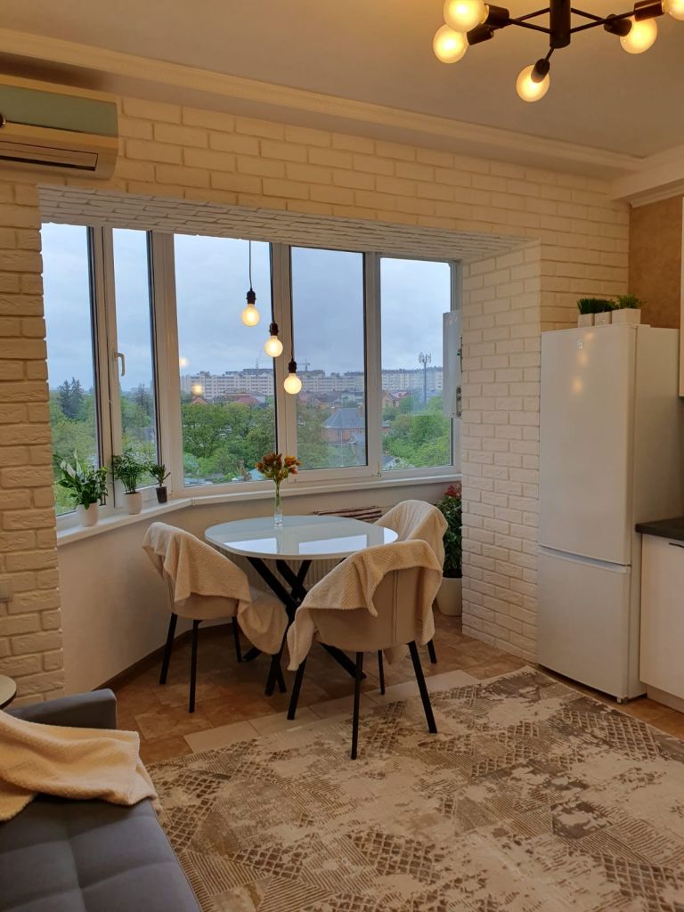 Продажа 2-комнатной квартиры, Пятигорск, Первомайская ул,  92к3