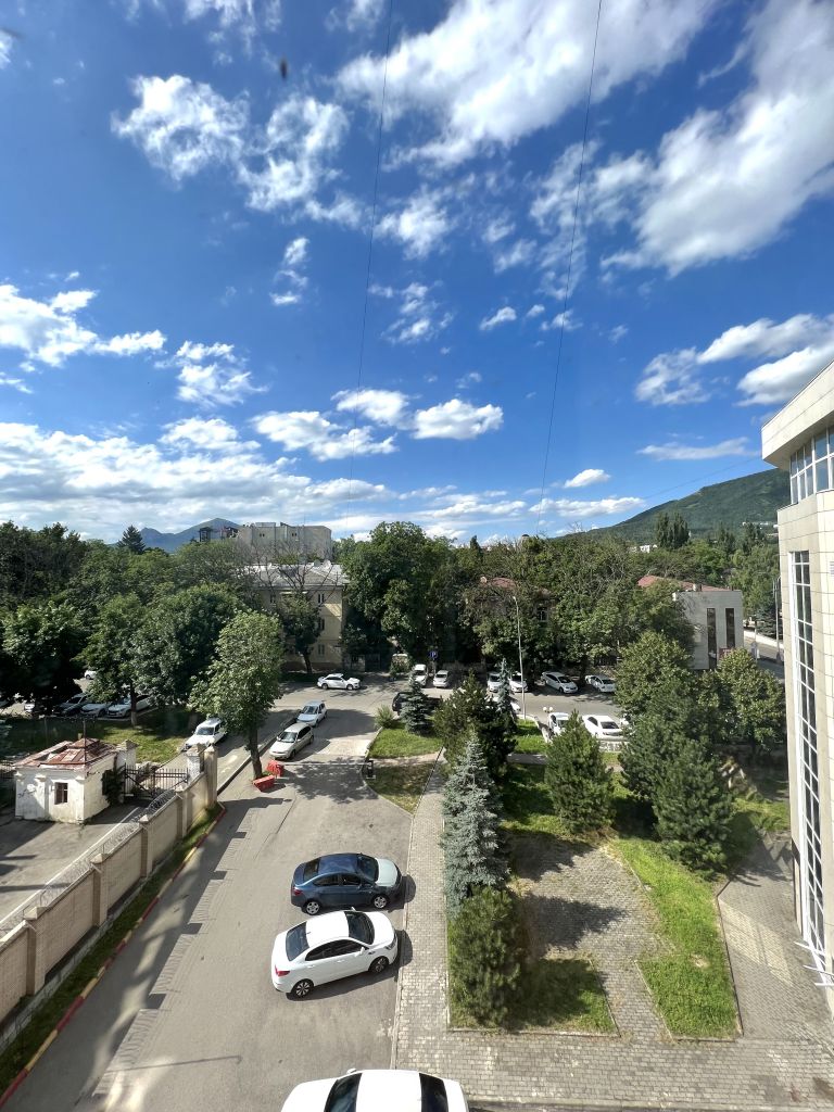 Продажа 3-комнатной квартиры, Пятигорск, Дунаевского ул,  1к1