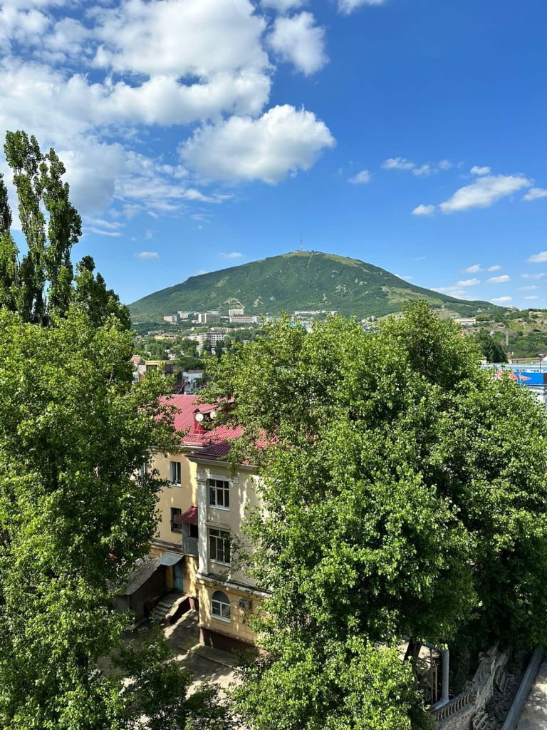 Продажа 3-комнатной квартиры, Пятигорск, Пестова ул,  3