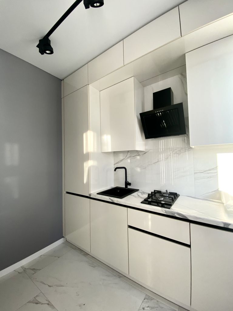 Продажа 1-комнатной квартиры, Пятигорск, Адмиральского ул,  1а