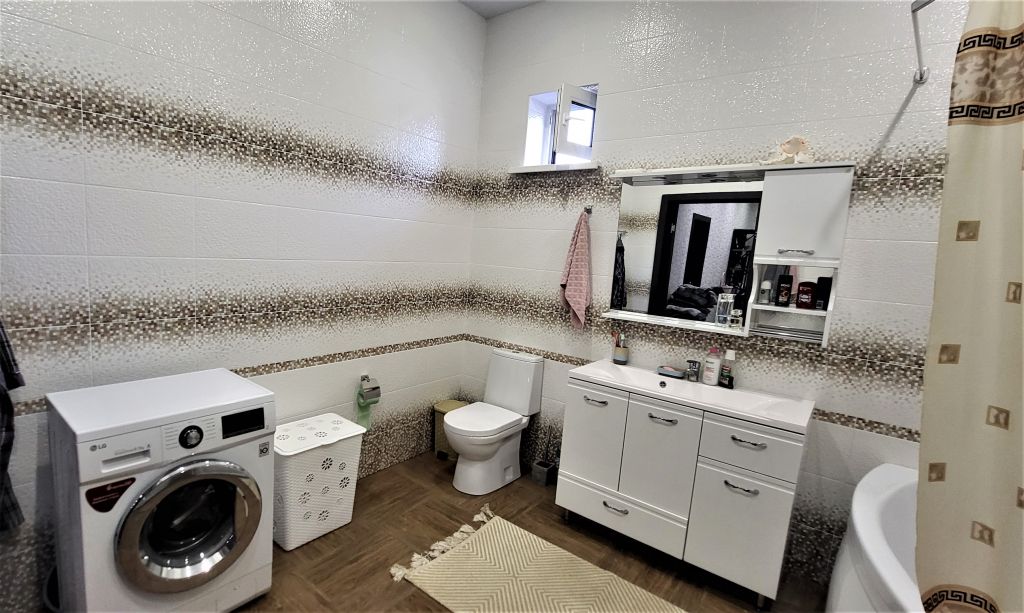 Продажа дома, 124м <sup>2</sup>, 5 сот., Усть-Курдюм, Большая Советская ул