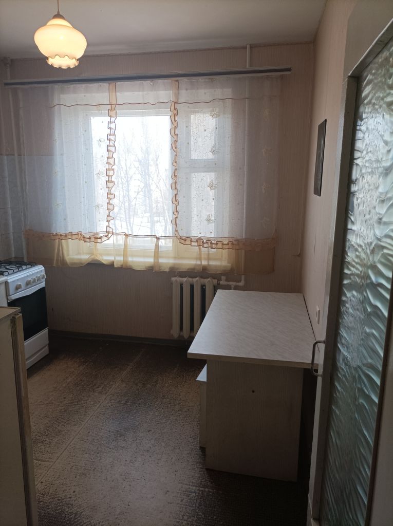 Продажа 3-комнатной квартиры, Саратов, Днепропетровская ул,  2