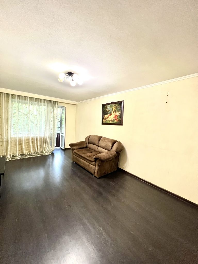 Продажа 3-комнатной квартиры, Иноземцево, Шоссейная ,  242