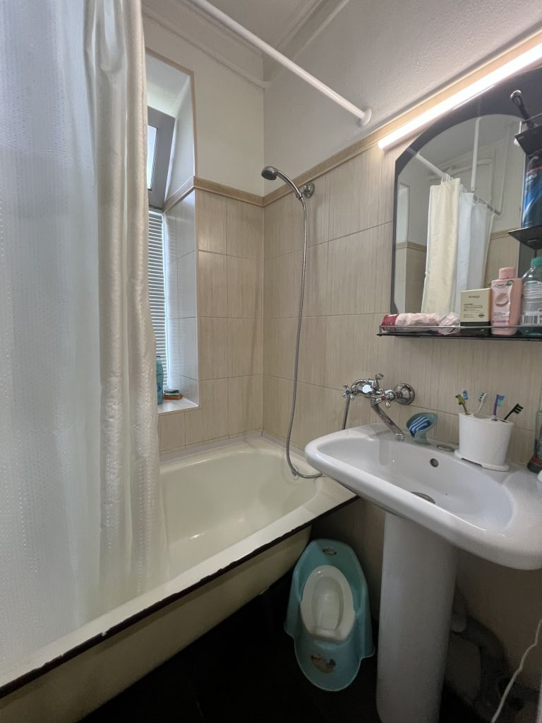 Продажа 2-комнатной квартиры, Ессентуки, Гаевского ул,  63А