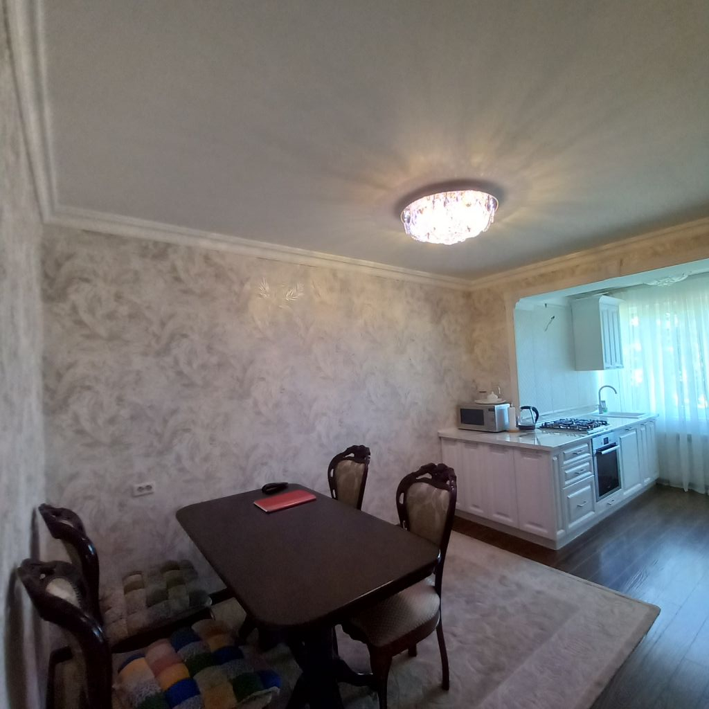 Продажа 3-комнатной квартиры, Ессентуки, Шевченко ул,  12