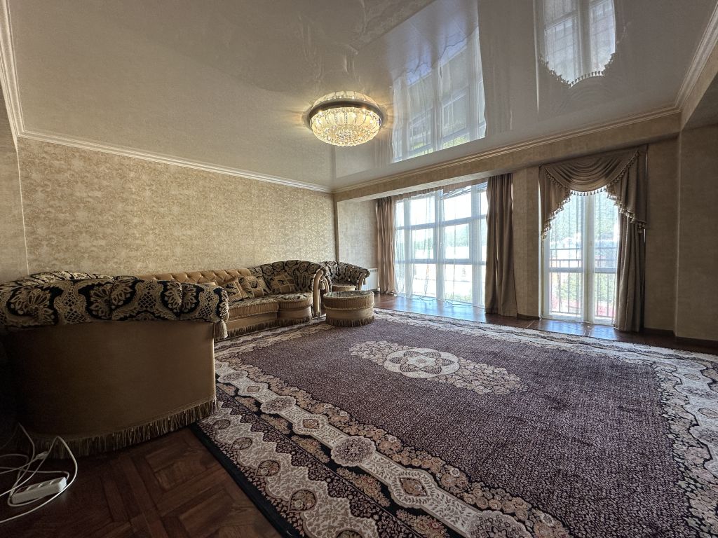 Продажа 4-комнатной квартиры, Пятигорск, 295 Стрелковой Дивизии ул