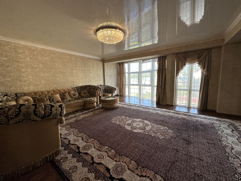 Продажа 4-комнатной квартиры, Пятигорск, 295 Стрелковой Дивизии ул