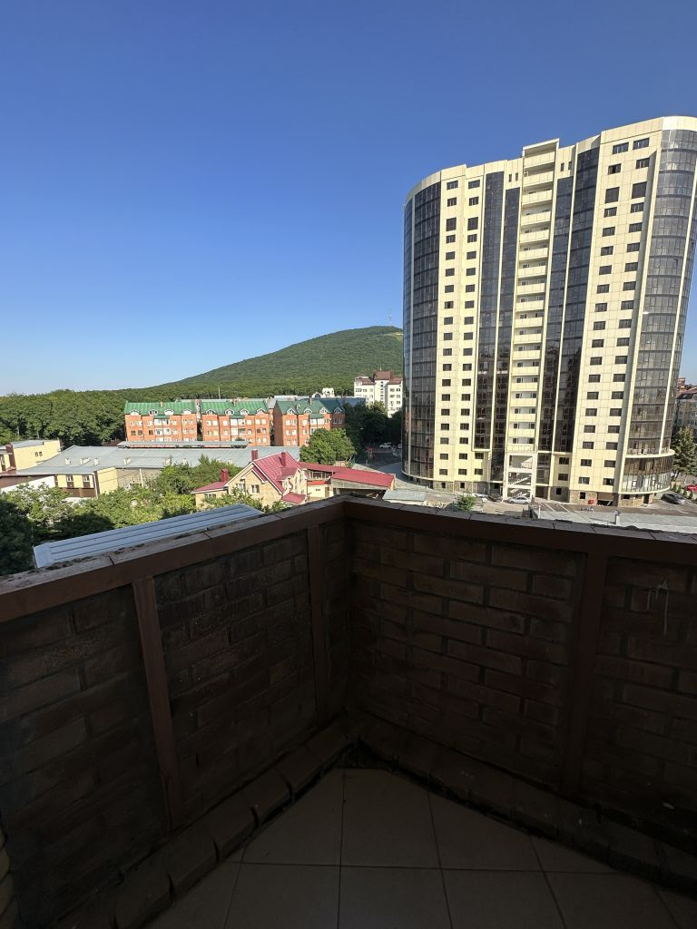 Продажа 4-комнатной квартиры, Пятигорск, 295 Стрелковой Дивизии ул