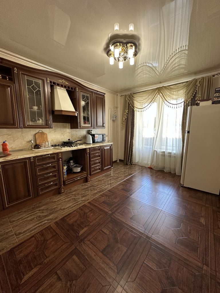 Продажа 4-комнатной квартиры, Пятигорск, 295 Стрелковой Дивизии ул