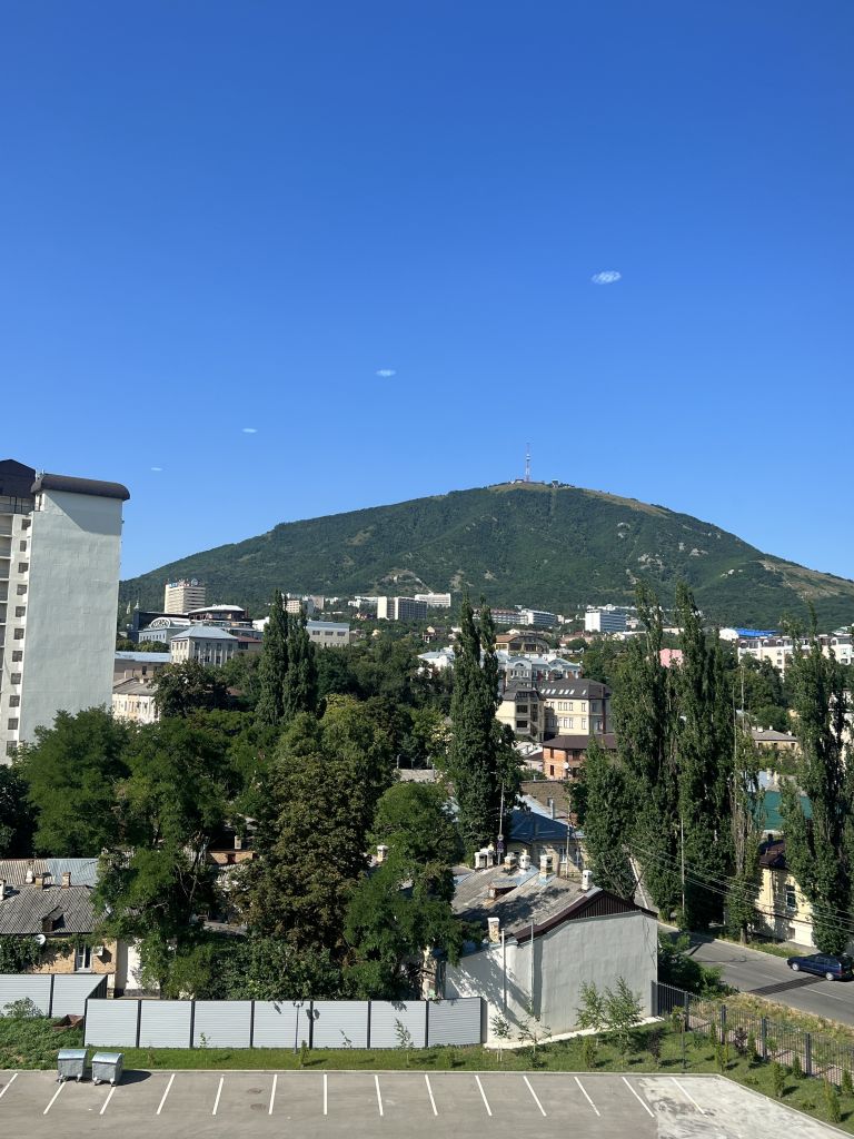 Продажа 2-комнатной квартиры, Пятигорск, Крайнего ул,  74