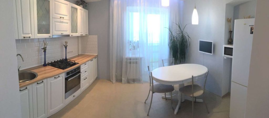 Продажа 2-комнатной квартиры, Саратов, Гвардейская ул,  23