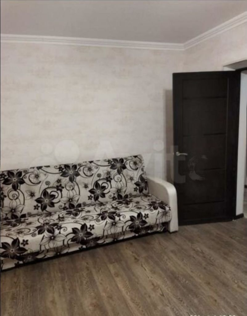 Продажа 2-комнатной квартиры, Пятигорск, Калинина пр-кт,  154