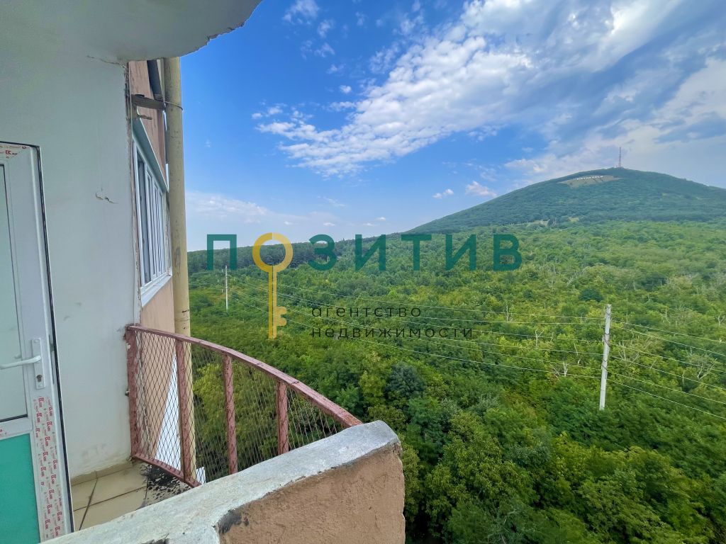 Продажа 2-комнатной квартиры, Пятигорск, Калинина пр-кт,  5а