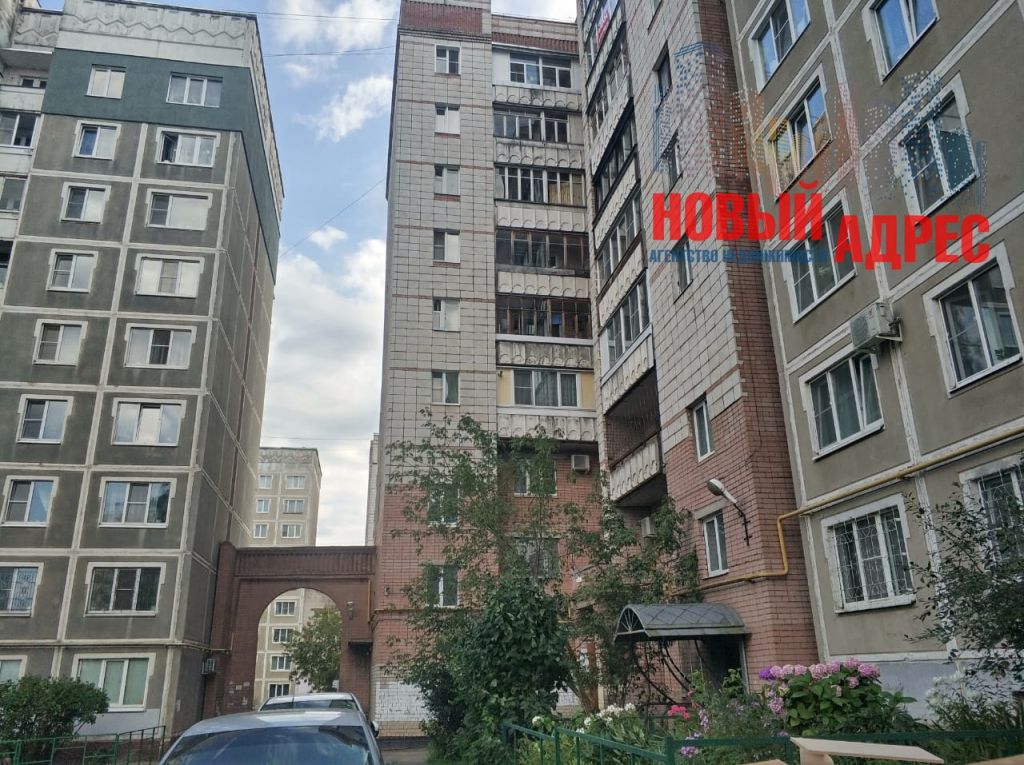 Продажа 4-комнатной квартиры, Кострома, Ивана Сусанина ул,  27