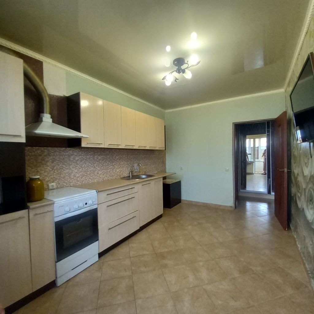 Продажа 1-комнатной квартиры, Ставропольский, Ул.Садовая ,  9К1