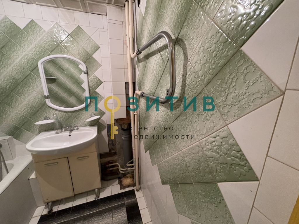 Продажа 2-комнатной квартиры, Пятигорск, Сергеева ул,  8